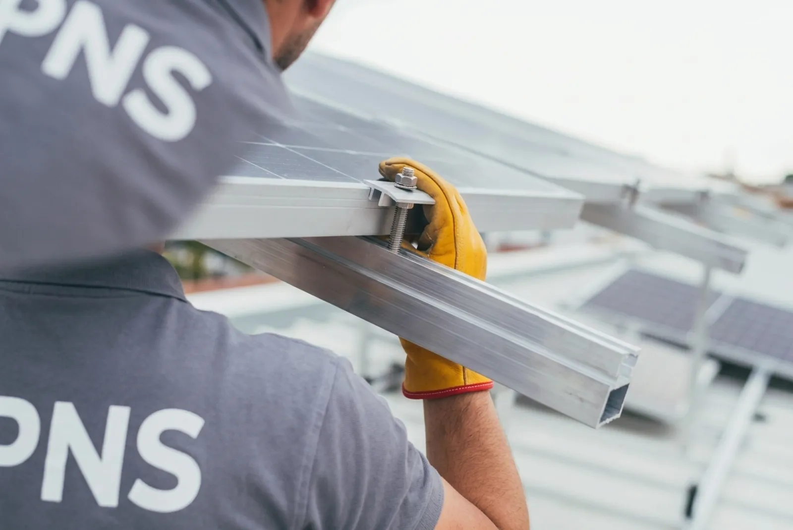Installation de panneaux solaires